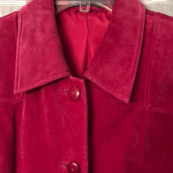 Pink suede jacket - Picture 2 of 8